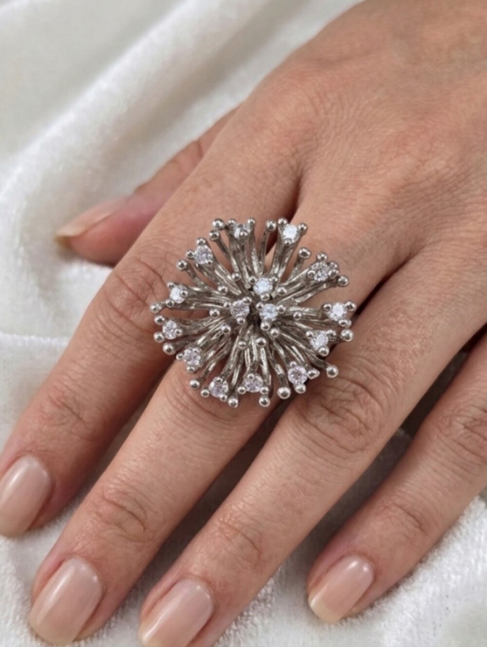 Y2K Chunky Silver Starburst Rhinestone Statement Ring - Sz 7.5